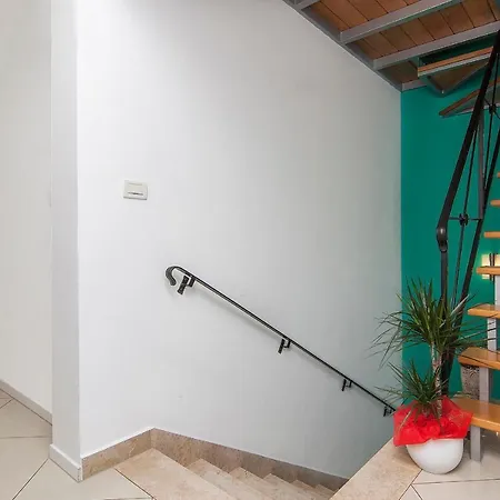 Apartman Cvek2 / Comfort Studio App / A2 Balcony Apts Rovinj